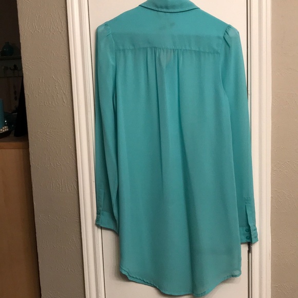 Frenchi sheer button down tunic - Picture 5 of 7